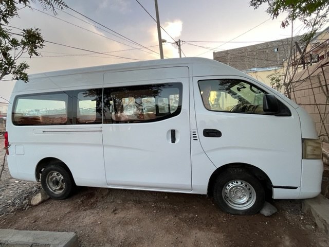 MINIBUS